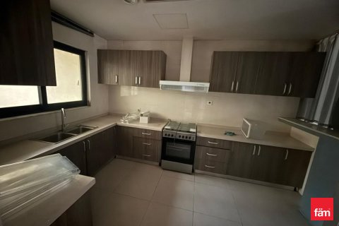 Villa itt: Dubai, EAE, 4 hálószoba, 173.9 m², azonosító: 708187 - fénykép 3
