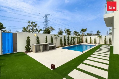 Villa til salg i Dubai, UAE 4 soveværelser, 570 kvm № 708188 - foto 9