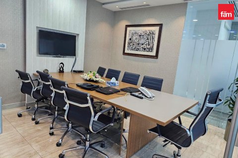 Zyrë në Business Bay, Dubai, Emiratet e Bashkuara Arabe 142.7 m2. № 765841 - Foto 4