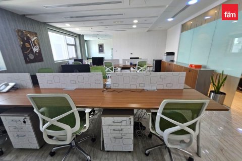 Zyrë në Business Bay, Dubai, Emiratet e Bashkuara Arabe 142.7 m2. № 765841 - Foto 3