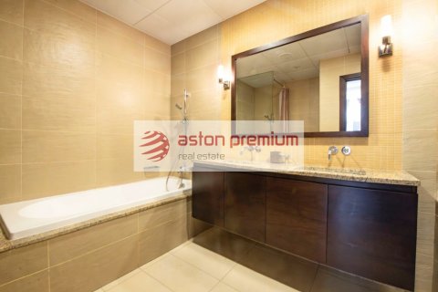 Apartemen di Palm Jumeirah, Dubai, UEA 1 kamar tidur, 124 m2 nomor 765844 - foto 10