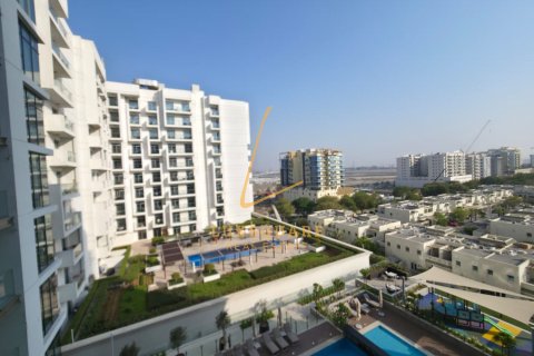 Al Furjan, Dubai, UAE의 임대용 아파트 침실 2개, 119제곱미터 번호 765847 - 사진 13