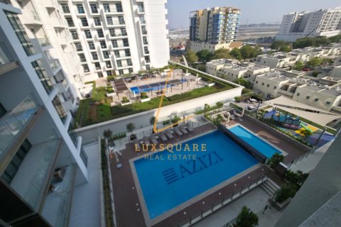 Al Furjan, Dubai, UAE의 임대용 아파트 침실 2개, 119제곱미터 번호 765847 - 사진 12