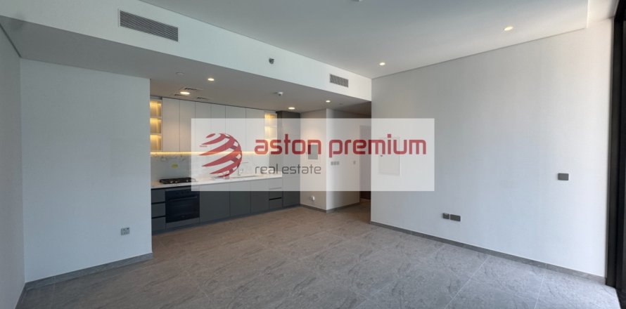 Korter asukohaga Business Bay, Dubai, AÜE: 1 magamistoaga, 77 m² Nr 765846