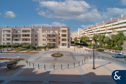 شقة للبيع في Motor City، دبي، الإمارات العربية المتحدة 1 غرفة نوم ، 98 متر مربع ، رقم 670836 - صورة 1