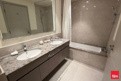 Dubai, BAE’de kiralık daire 1 yatak odası, 102.7 m&sup2; No 720335 - fotoğraf 11