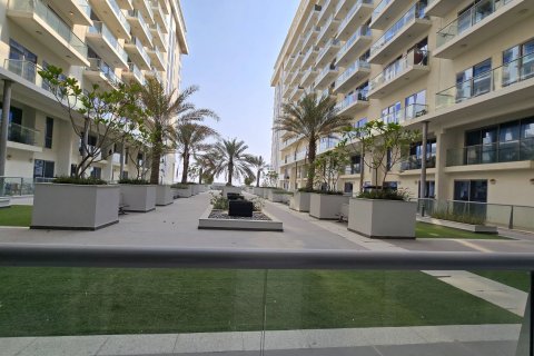 Huoneisto Ras Al Khaimah, Arabiemiraatit 1 makuuhuone, 72 m2 № 734830