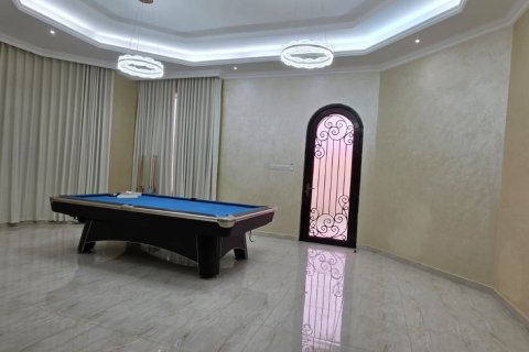 Villa en venta en Ras Al Khaimah, EAU 8 dormitorios, 1394 m2 № 734831 - foto 18