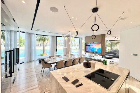 Palm Jumeirah、Dubai、UAE にあるヴィラ販売中 5ベッドルーム、632 m2、No736053 - 写真 3