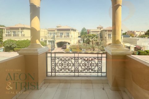 Villa til salg i Dubai Sports City, Dubai, UAE 3 soveværelser, 270 kvm № 648249 - foto 5