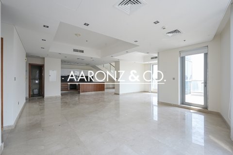 פנטהאוס להשכרה ב Dubai Marina, Dubai, איחוד האמירויות  5 חדרי שינה, 345.5 מ"ר, מספר 641253 - תמונה 3