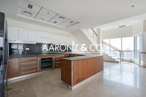 פנטהאוס להשכרה ב Dubai Marina, Dubai, איחוד האמירויות  5 חדרי שינה, 345.5 מ"ר, מספר 641253 - תמונה 4