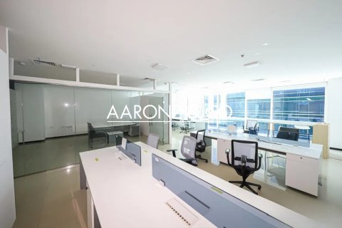 Office til salg i Business Bay, Dubai, UAE 145.8 kvm № 641255 - foto 7