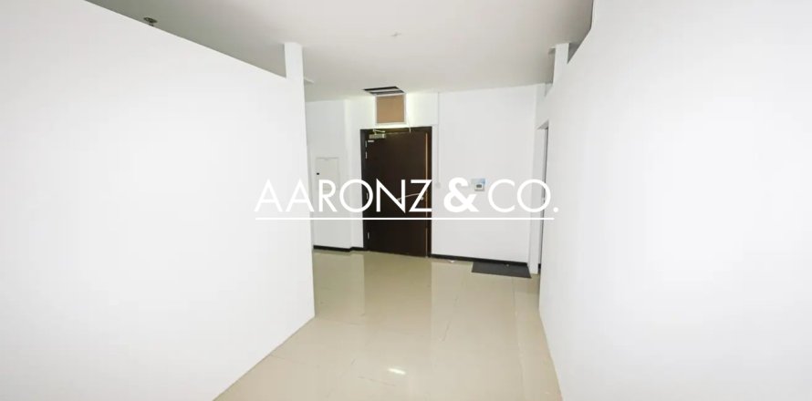 Office i Business Bay, Dubai, UAE 145.8 kvm № 641255