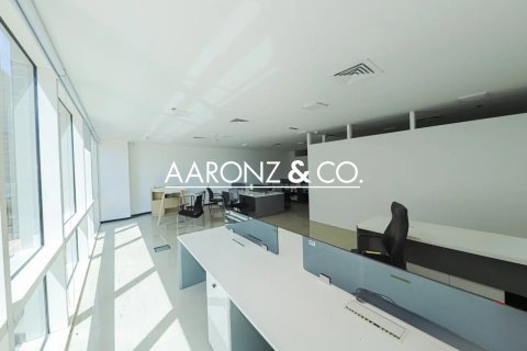 Office til salg i Business Bay, Dubai, UAE 145.8 kvm № 641255 - foto 5