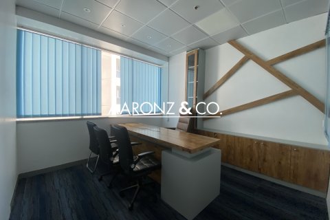 مكتب للإيجار في Sheikh Zayed Road، دبي، الإمارات العربية المتحدة 178.9 متر مربع ، رقم 641257 - صورة 9