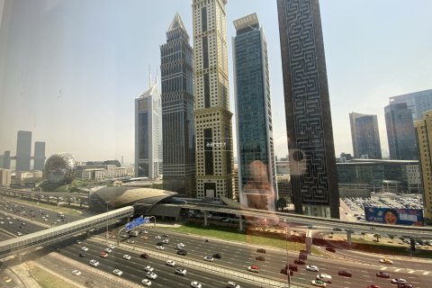 Oficiu de închiriat în Sheikh Zayed Road, Dubai, EAU 178.9 mp.  №641257 - poză 12