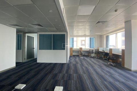 Oficiu de închiriat în Sheikh Zayed Road, Dubai, EAU 178.9 mp.  №641257 - poză 1