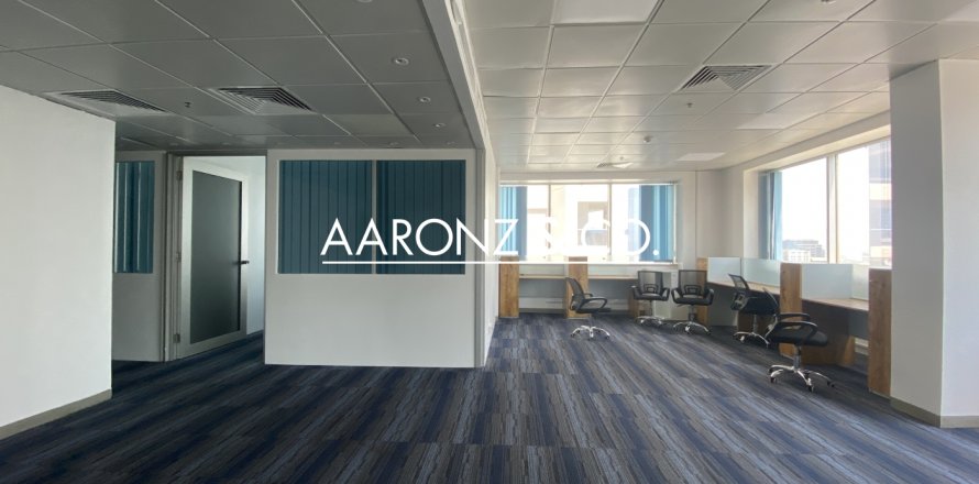 مكتب في Sheikh Zayed Road، دبي 178.9 متر مربع . ر قم 641257