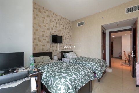 Apartemen di Jumeirah Lake Towers, Dubai, UEA 2 kamar tidur, 120 m2 nomor 641259 - foto 9