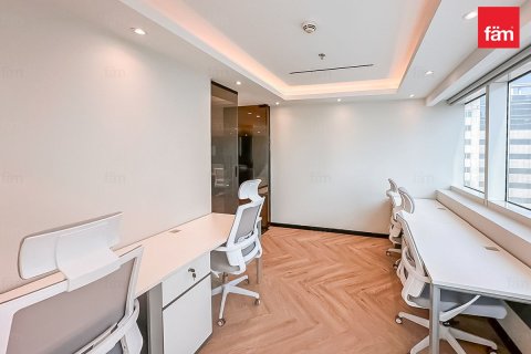 Zyrë në Dubai, Emiratet e Bashkuara Arabe 153.4 m2. № 668950 - Foto 19
