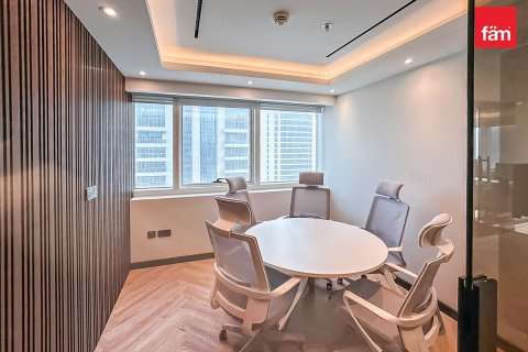 Zyrë në Dubai, Emiratet e Bashkuara Arabe 153.4 m2. № 668950 - Foto 11
