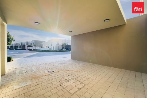 Dubai, संयुक्त अरब अमीरात में विला, 3 बेडरूम, 164.5 वर्ग मीटर, संख्या 668951 - फ़ोटो 14