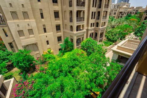 דירה למכירה ב Downtown Dubai (Downtown Burj Dubai), Dubai, איחוד האמירויות 2 חדרי שינה, 119 מ"ר, מספר 739648 - תמונה 17