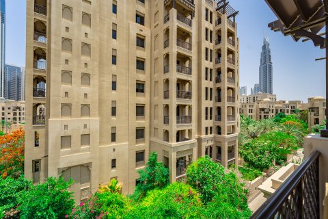 דירה למכירה ב Downtown Dubai (Downtown Burj Dubai), Dubai, איחוד האמירויות 2 חדרי שינה, 119 מ"ר, מספר 739648 - תמונה 5