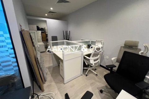 Jumeirah Lake Towers, Dubai, संयुक्त अरब अमीरात में कार्यालय, 96.5 वर्ग मीटर, संख्या 670708 - फ़ोटो 1