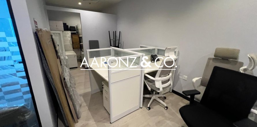 Jumeirah Lake Towers, Dubai, संयुक्त अरब अमीरात में कार्यालय, 96.5 वर्ग मीटर, संख्या 670708