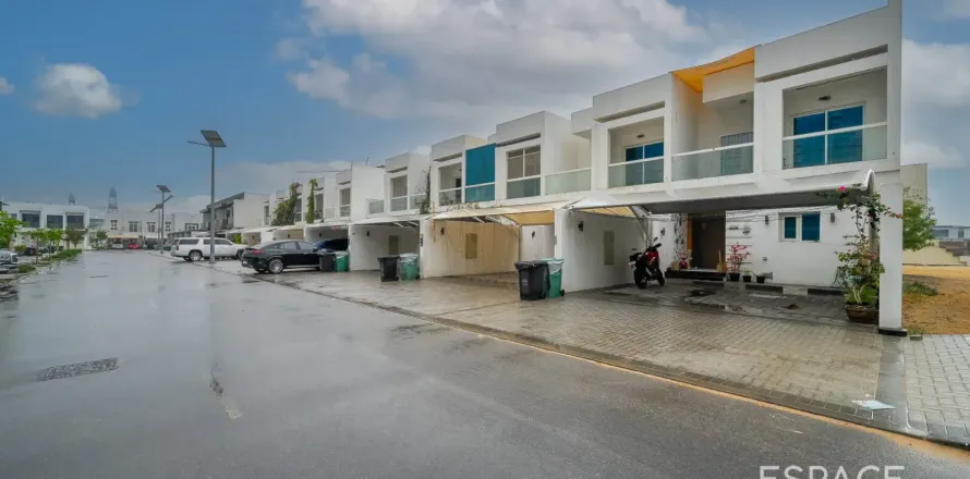 Kuća u nizu u gradu Al Furjan, Dubai, UAE 3 spavaće sobe, 265 m2 Br. 737981