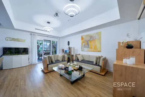 Vila u gradu Arabian Ranches, Dubai, UAE 3 spavaće sobe, 214 m2 Br. 737983 - Slika 4