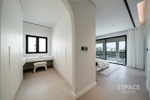 Vila di Meadows, Dubai, UAE 5 bilik tidur, 465 meter persegi № 737986 - foto 13