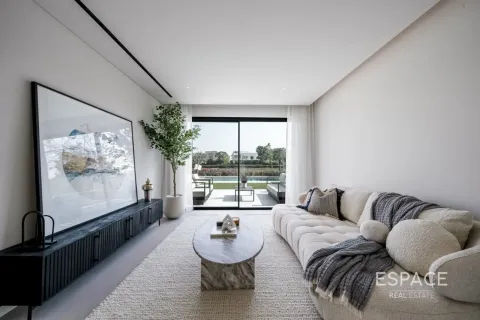 Vila di Meadows, Dubai, UAE 5 bilik tidur, 465 meter persegi № 737986 - foto 11
