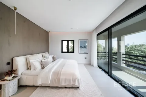 Vila di Meadows, Dubai, UAE 5 bilik tidur, 465 meter persegi № 737986 - foto 14
