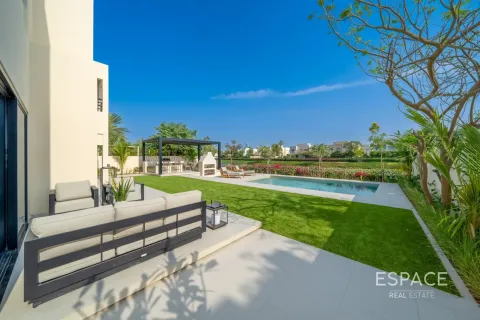 Vila di Meadows, Dubai, UAE 5 bilik tidur, 465 meter persegi № 737986 - foto 17