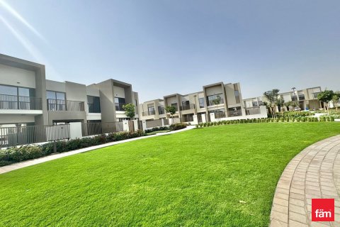 Villa te koop in Dubai, VAE 3 slaapkamers, 184.4 vr.m., nr 713580 - foto 13