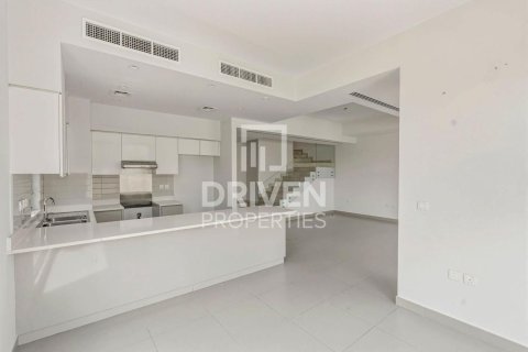Vila u Dubai Hills Estate, Dubai, UAE 5 spavaćih soba, 285.4 m2 Br. 762471 - fotografija 14