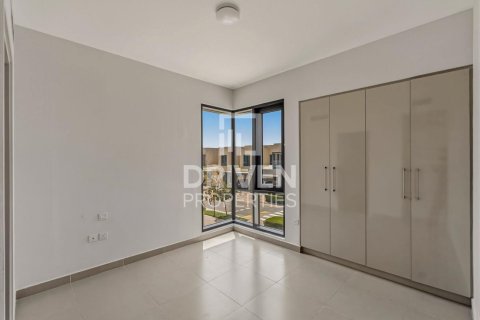 Vila u Dubai Hills Estate, Dubai, UAE 5 spavaćih soba, 285.4 m2 Br. 762471 - fotografija 8