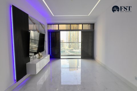 Apartment in Jumeirah Lake Towers, Dubai, UAE 1 bedroom, 63.4 sq.m. № 563636 - photo 8
