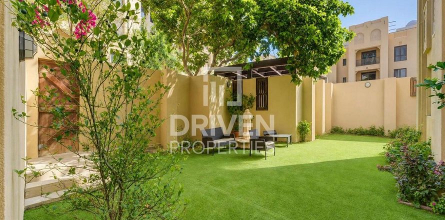 Korter asukohaga Downtown Dubai (Downtown Burj Dubai), AÜE: 2 magamistoaga, 232.54 m² Nr 741789