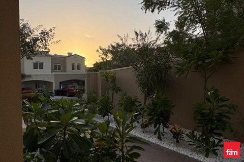 Dubai, संयुक्त अरब अमीरात में टाउनहाउस, 3 बेडरूम, 259.8 वर्ग मीटर, संख्या 638196 - फ़ोटो 3