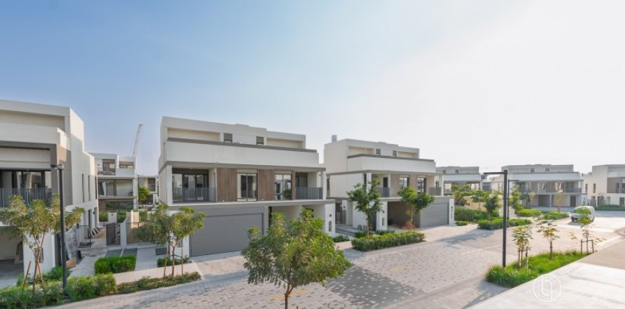 Vila u Tilal Al Ghaf, Dubai, UAE 203 m2, 3 spavaćih soba Br. 680097
