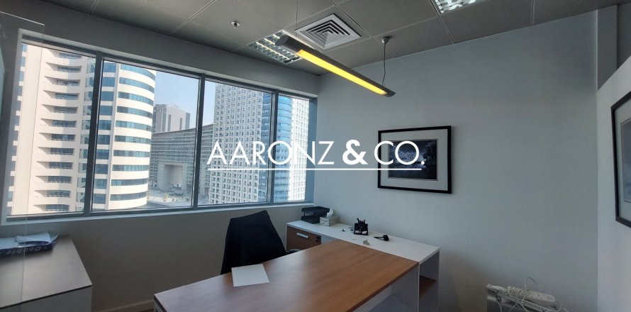 Офис Бизнес-Бэй, Дубай, БАӘ-да 89 м² № 680093