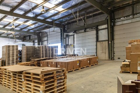 Noliktava Jebel Ali, Dubaijā, AAE 4897 m2 Nr. 680096 - attēls 6