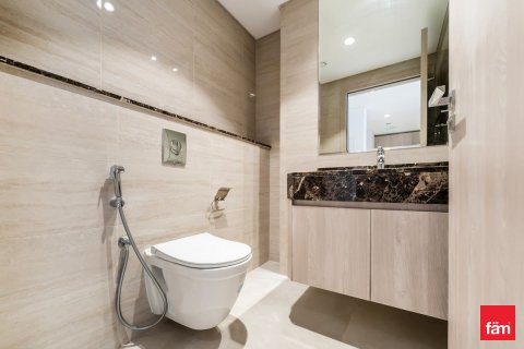 Apartment in Dubai, UAE 2 bedrooms, 159.9 sq.m. № 648011 - photo 15