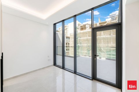 Apartment in Dubai, UAE 2 bedrooms, 159.9 sq.m. № 648011 - photo 16
