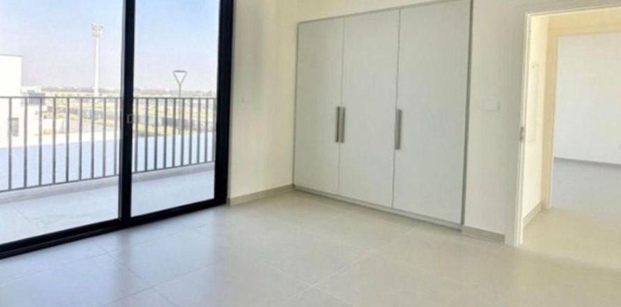 Villa itt: Dubai, EAE, 3 hálószoba, 152.1 m², azonosító: 648012