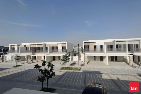 Villa itt: Dubai, EAE, 3 hálószoba, 152.1 m², azonosító: 648012 - fénykép 10